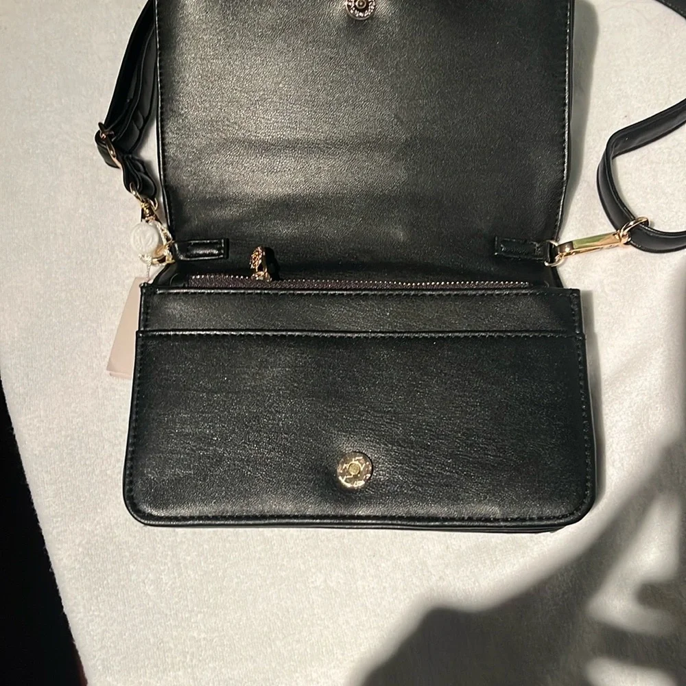 Valentino Orlando Handcrafted Textured Handbag - Picture 3 of 10